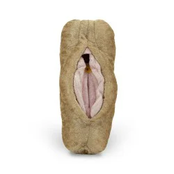 Reproduction en peluche d'un vagin Paomi pour l'éducation à la sexualité